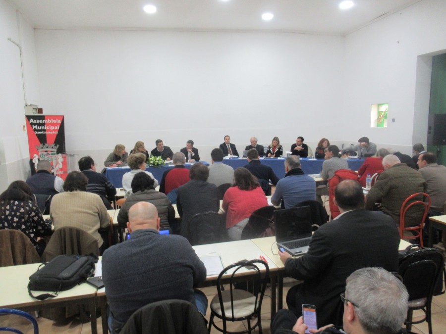 Barreiro – Orçamento na ordem dos 54 milhões de euros Aprovado com votos contra da CDU e abstenção do BE e PSD