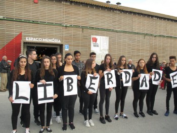 Barreiro - Ideia a valorizar com Exposição « O Regresso das Bandeiras» «Quando tudo parece perdido é possível acender a luz da esperança»