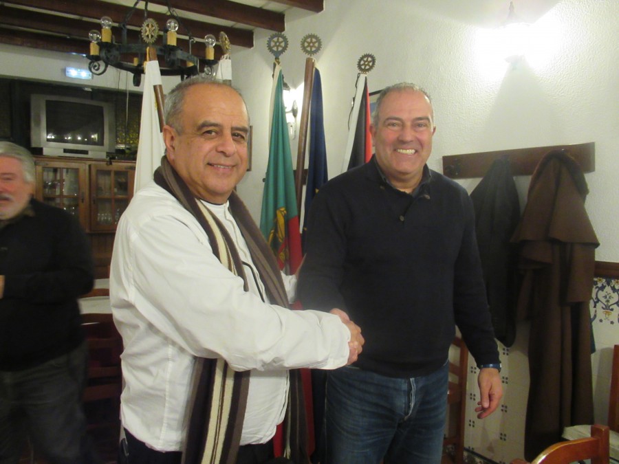 Rotary Club do Barreiro Carlos Humberto distinguido como «Sócio Honorário»