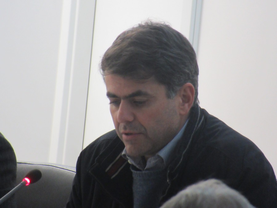 «Se querem matar o Terminal do Barreiro haja coragem de o dizer» sublinhou Bruno Vitorino, na última reunião de Câmara