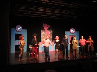 Companhia de Teatro do Barreiro Arte Viva É pelo riso que vamos… descobrindo o sentido da vida