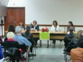 Barreiro - Maria Jorgete Teixeira edita «O coração é puta sempre à espera» «O acto criativo é sempre de entrega»