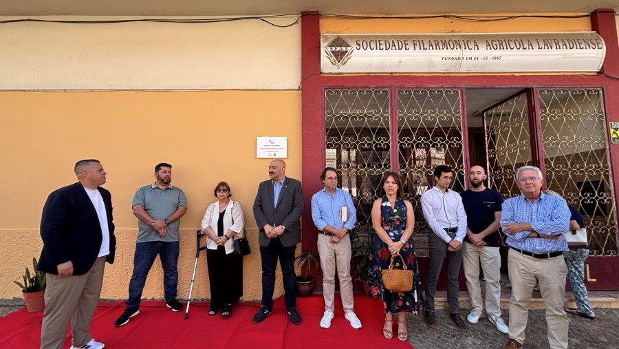 Roteiro das Coletividades Centenárias Reconhecer e preservar a memória e a identidade do Barreiro
