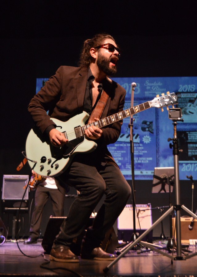 Moita - Tòfol Martinez no Café-Concerto do Fórum Cultural BB Blues Fest – 7ª edição na Baixa da Banheira . 31 de maio, às 22:00h
