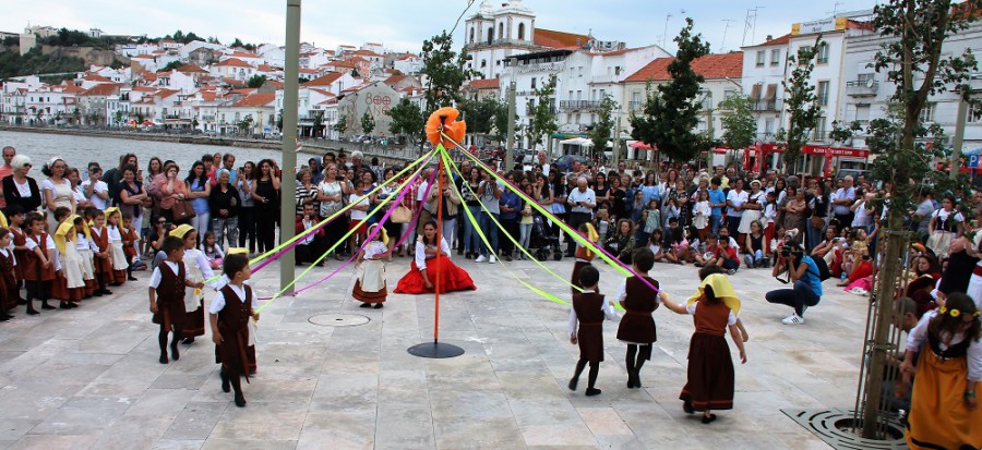 Mercado Medieval no Santuário do Senhor dos Mártires em Alcácer do Sal Lotou Senhor dos Mártires