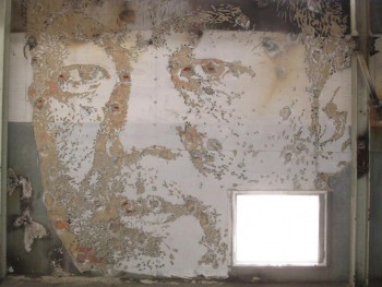 Vhils agora presente na Baia do Tejo no Barreiro Estreia-se na Tailândia