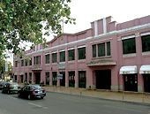 No Mercado do Livramento Setúbal Luís Buchinho apresenta em Portugal a coleção outono/inverno 2015/16