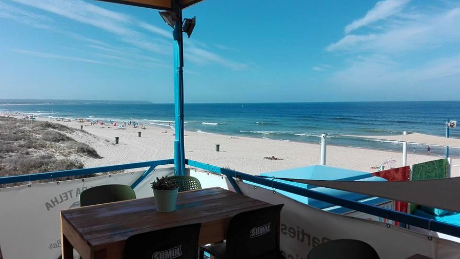 Almada- Aterragem de aeronave na praia de São João da Caparica Provoca duas vítimas mortais um homem e uma menina