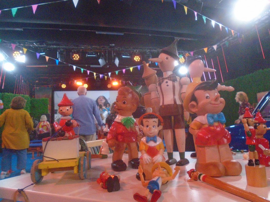 Na Biblioteca de Alcochete Exposição «Pinóquio» composta por peças cedidas por Hélder Esdras Martins.