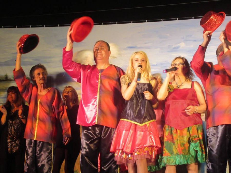 Barreiro - Teatro de Ensaio da SFAL Hoje em cena «A revista é cacagente»