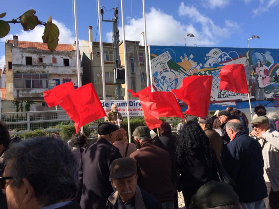 Tribuna Pública sobre Saúde no Concelho da Moita Reivindicados melhores cuidados de saúde no Centro Hospital Barreiro - Montijo