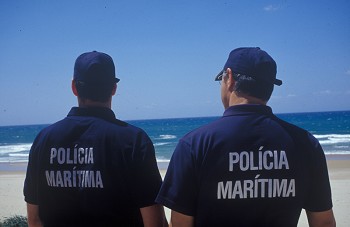 Barreiro - Sesimbra ESTA TARDE: RECOLHIDOS MAIS DOIS CORPOS NA ZONA DO MECO