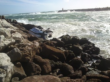 RESGATE DE DOIS TRIPULANTES DA EMBARCAÇÃO DE PESCA LÚDICA GUERREIRO EM TAVIRA