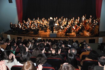 Casa cheia no concerto da Orquestra Sinfónica Juvenil em Santiago do Cacém