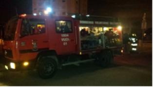 Barreiro - Noite agitada em véspera de Carnaval Dois incêndios no Lavradio uma numa habitação outro em detritos num contentor