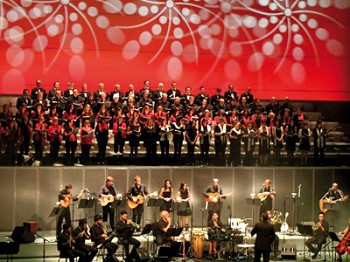 Montijo - Uma viagem musical para celebrar 40 anos de liberdade 40 Anos de Abril - Canções com história