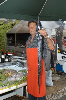 Gastronomia em Sesimbra Semana dedicada ao Peixe-espada Preto começa sexta-feira