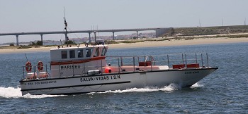 BUSCAS DA EMBARCAÇÃO DE RECREIO "MARIZA OLIVEIRA" AO LARGO DE AVEIRO