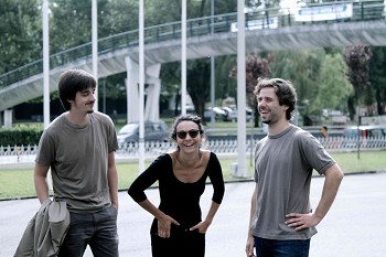 No Cineteatro Municipal João Mota em Sesimbra Quintas Sem Headphones apresentam Guta Naki