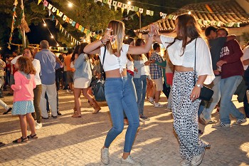 Setúbal - Festa centenária das aldeias da Piedade, São Pedro e Portela Mais de 18 mil pessoas passaram pelas Festas de Nossa Senhora da Conceiçãol