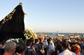 Irmãos Verdades encerram festas tradicionais de Monte Gordo