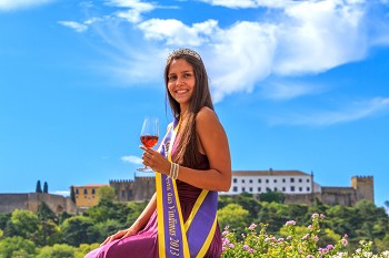 Joana Silva representa tradição vitivinícola de Palmela em Barcelos 7ª Eleição da Rainha das Vindimas de Portugal