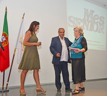 MÊS SÉNIOR no BARREIRO «Através da aprendizagem ganhamos conhecimentos, valências e capacidades» - salientou o Presidente da CMB na abertura do Mês Sénior