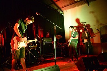 BARREIRO PALCO DA MÚSICA EXPLORATÓRIA Centenas de pessoas «viveram» o OUT. FEST