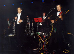 Orquestra “6 Latinos” em cartaz no Du Arte Garden