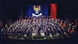 Em Almada e Azeitão (Setúbal) Concertos Pela Banda da Força Aérea