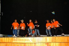 FESTA DE NATAL Tarde de música e animação para famílias e crianças acompanhadas pela CPCJ Barreiro