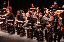 Sociedade Filarmónica Humanitária - Palmela Orquestra de Jazz actua em Pinhal Novo