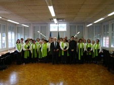 Reformados e Idosos da Baixa da Banheira - MOITA Levaram «as Janeiras» ao Governo Civil de Setúbal