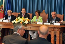 «Segurança Comunitária» tema de debate em Setúbal «O mais importante é enfrentar as causas da criminalidade»