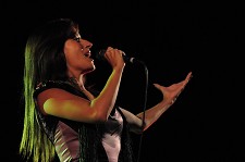 Espectáculo de Ana Moura na Feira do Monte em Santiago do Cacém registou uma grande enchente