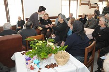 Idosos do concelho de Santiago do Cacém Comemoraram Dia de São Martinho com magustos e contos