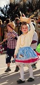 Crianças brincam ao Carnaval em Almada