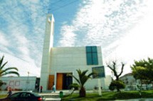 Fidalguinhos no Barreiro vão ter Centro Pastoral Bispo de Setúbal benze solenemente a primeira pedra