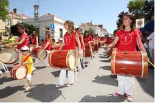 Portugal a Rufar nas ruas do Seixal Cerca de 1500 tocadores vão desfilar junto à Baía do Seixal
