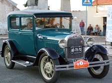XVII edição da Viagem Histórica a Santiago do Cacém Passeio de automóveis recorda chegada a Santiago do primeiro automóvel em Portugal