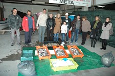 Vila Real de Santo António Associação de Pescadores oferece 102 kg de peixe a instituições do concelho