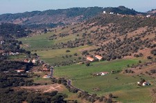 Destaque do programa «Mexa-se em Palmela»no mês de Abril Contactar com o património histórico e natural da Arrábida