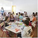 Ateliê de elaboração de postais no Seixal assinala Dia da Mãe