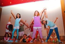 Grupo musical AS CORES no Seixal Apresenta-se com duas classes