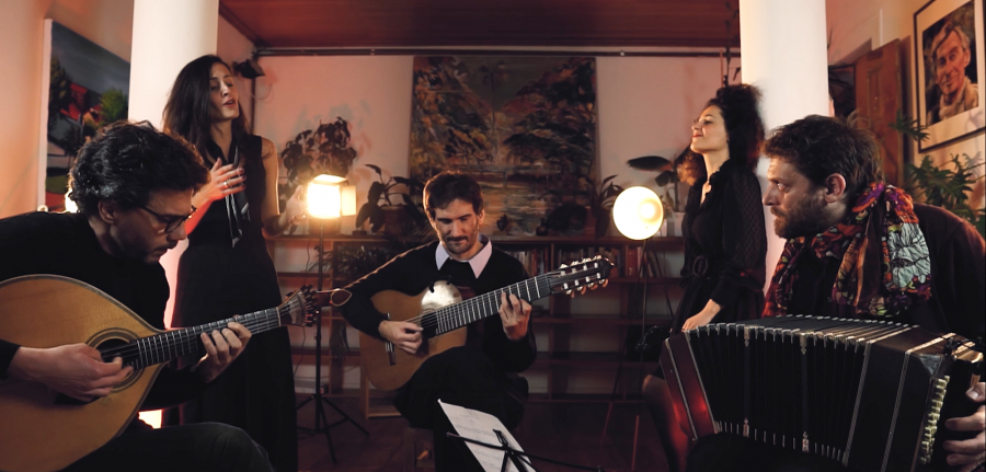 Baixa da Banheira - Moita Fado e Tango no Fórum Cultural . «À Beira do Cais»