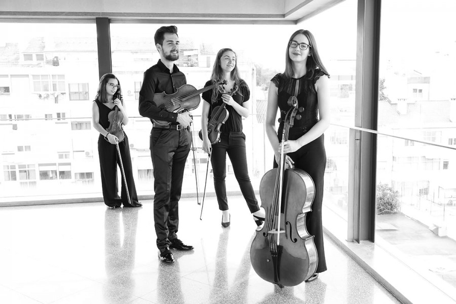 Almada - No Teatro Municipal Joaquim Benite Quarteto Ibérico trás ao TMJB Uma Viagem pelos Tempos