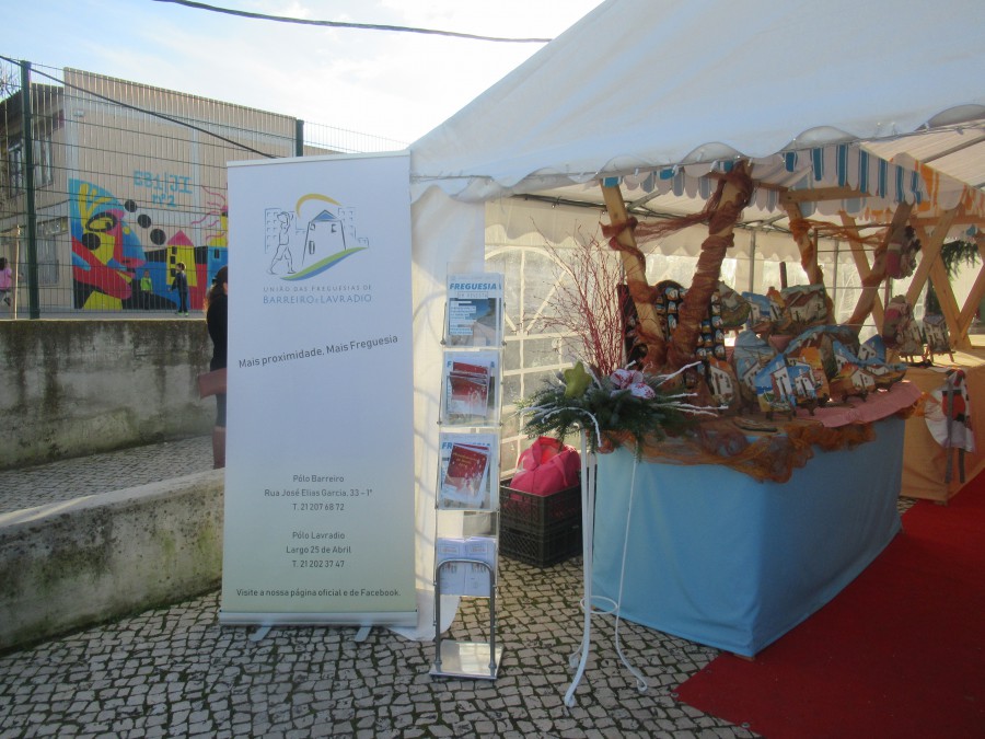 Barreiro - I Feira de Natal do Lavradio Neste Natal faça um desvio e faça compras no Lavradio!
