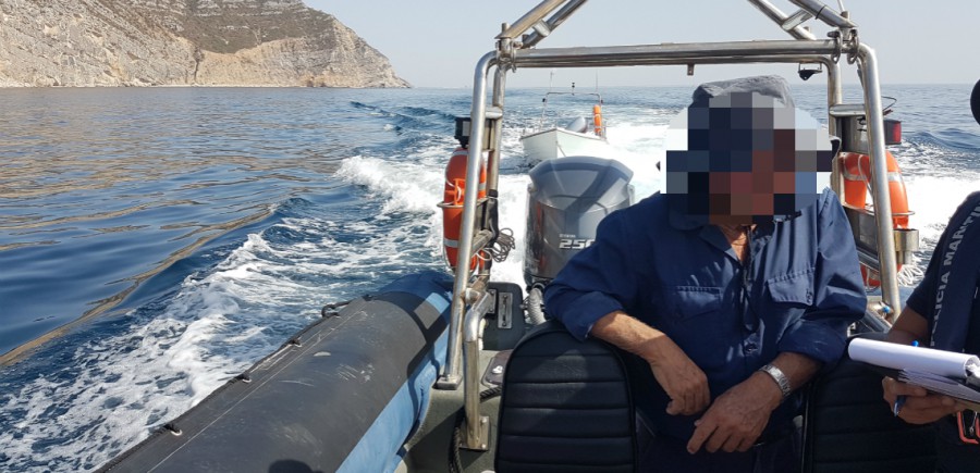 Polícia Marítima em Setúbal Apoia duas embarcações de recreio em dificuldades