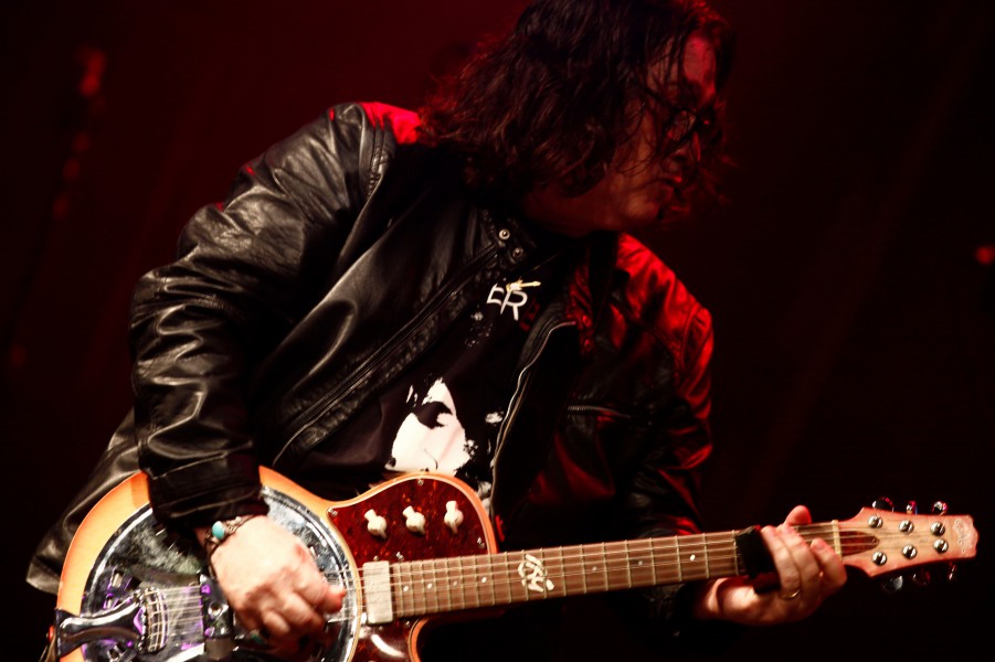 Moita - Blues Nights na Baixa da Banheira: Big Gilson sobe ao palco do Fórum Cultural