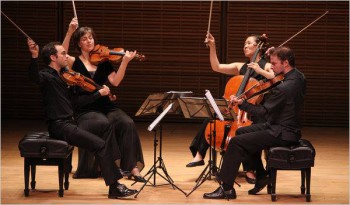 O melhor quarteto de cordas do Mundo em Santiago do Cacém Brentano String Quartet em concerto integrado no Festival Terras Sem Sombra